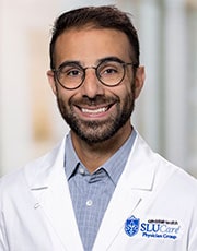 Headshot of Ariel Rischall