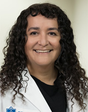 Headshot of Leticia Ugarte Headshot of Leticia Ugarte